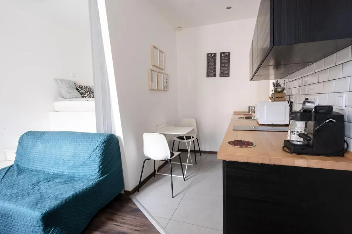 Modern Downtown Retreat At Akacfa 36 Apartment Budapest