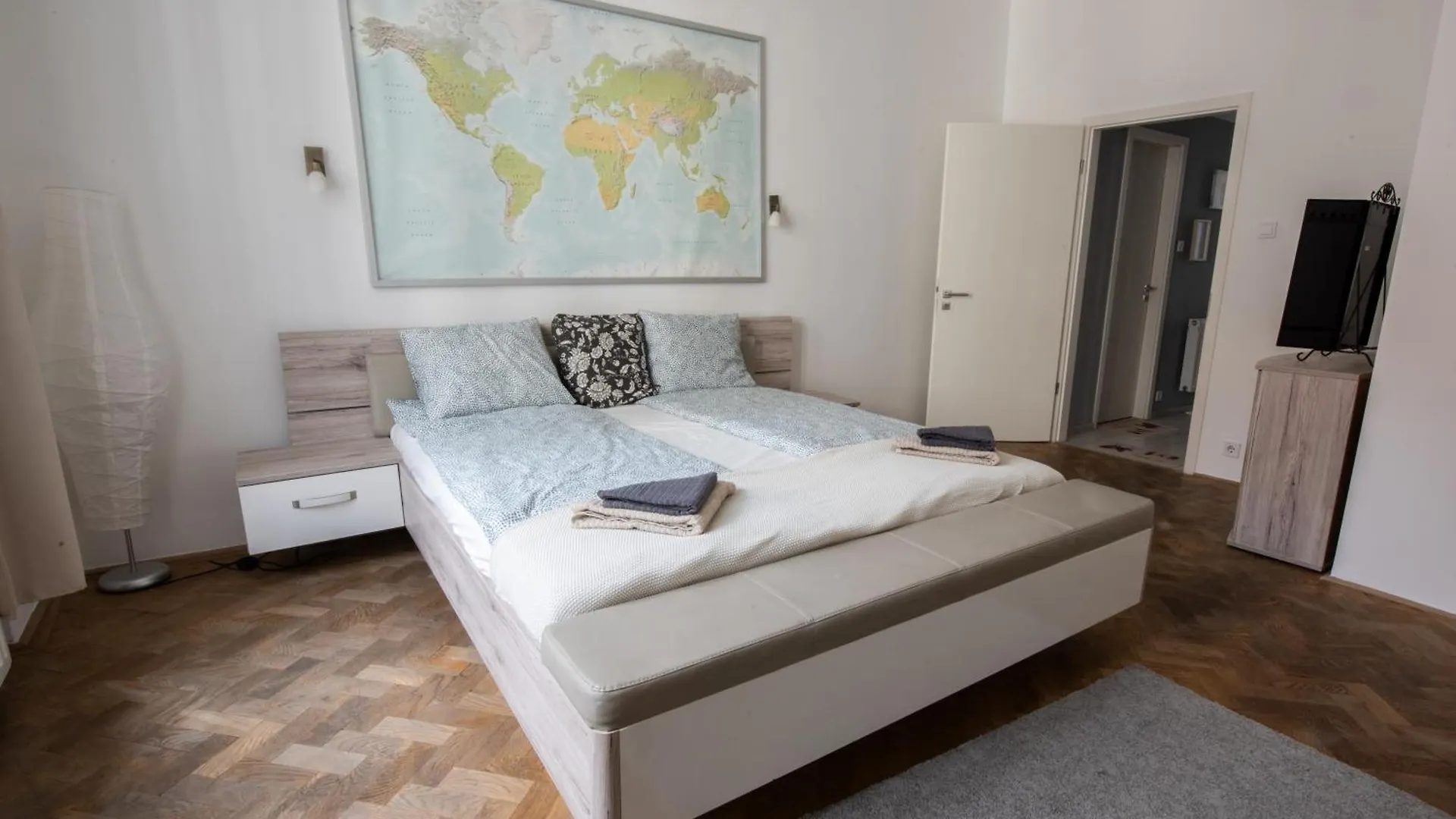 Modern Downtown Retreat At Akacfa 36 Apartment Budapest 0*,  Hungary