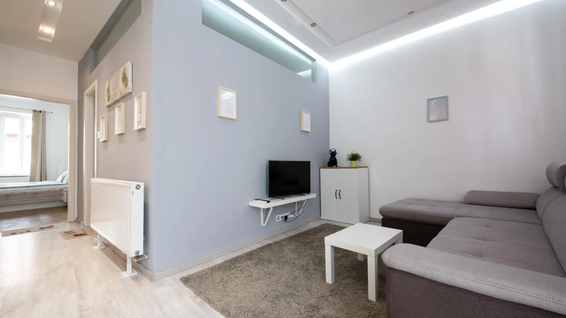 Modern Downtown Retreat At Akacfa 36 Apartment Budapest